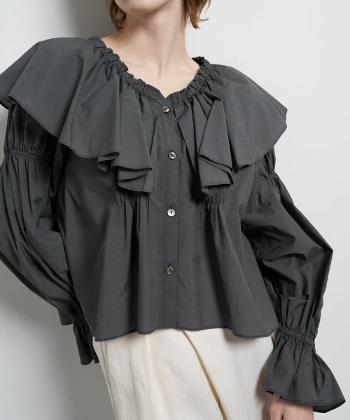 LANVIN en Bleu / ランバン オン ブルー シャツ・ブラウス | ギャザーフリルブラウス | 詳細8