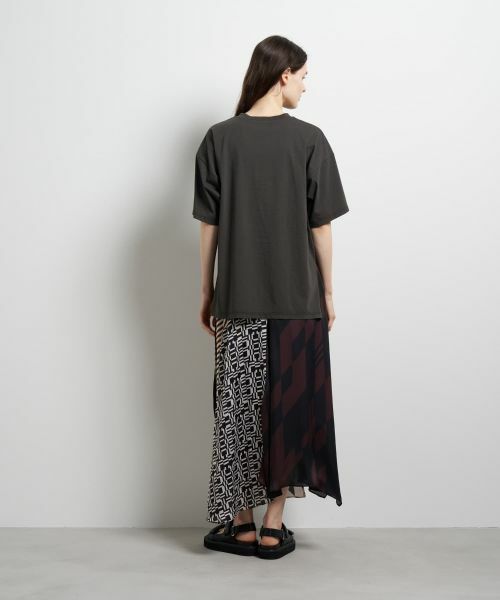 LANVIN en Bleu / ランバン オン ブルー Tシャツ | “Summer paradise”ロゴプリントTシャツ | 詳細18