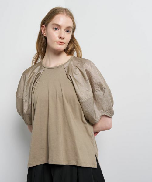 LANVIN en Bleu / ランバン オン ブルー Tシャツ | コクーンスリーブコンビカットソー（ベージュ）