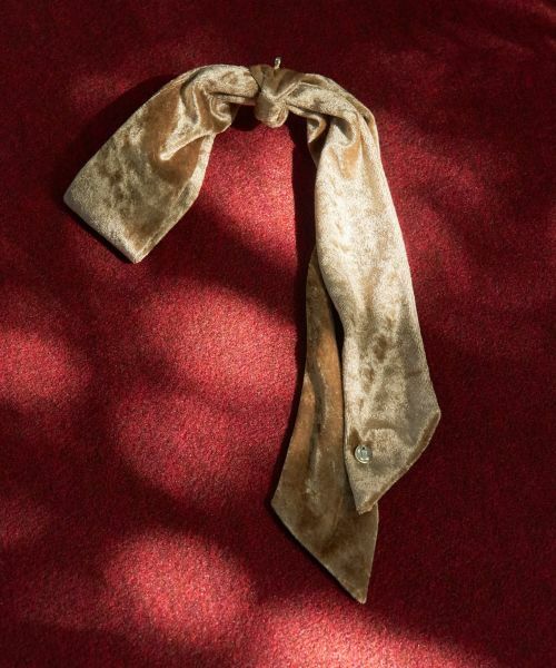 LANVIN en Bleu / ランバン オン ブルー その他小物 | ベロアリボンヘアカフ（ベージュ）