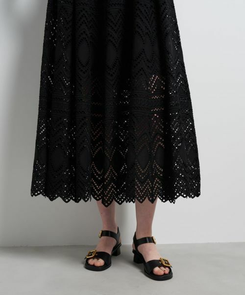 LANVIN en Bleu / ランバン オン ブルー ドレス | エンブロイダリーコットンレースワンピース | 詳細16