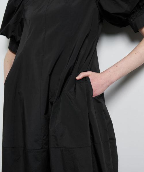 LANVIN en Bleu / ランバン オン ブルー ドレス | タイプライターパフスリーブワンピース | 詳細15