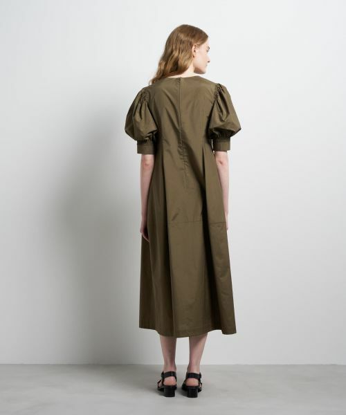 LANVIN en Bleu / ランバン オン ブルー ドレス | タイプライターパフスリーブワンピース | 詳細3