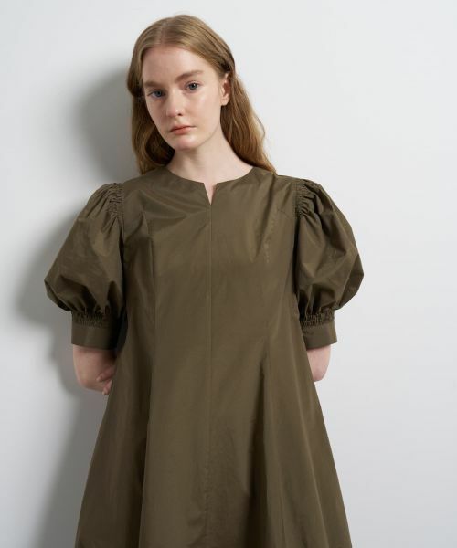 LANVIN en Bleu / ランバン オン ブルー ドレス | タイプライターパフスリーブワンピース | 詳細4