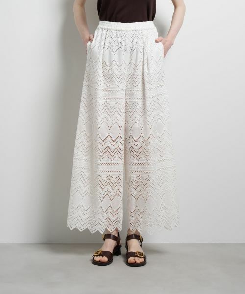 LANVIN en Bleu / ランバン オン ブルー その他パンツ | エンブロイダリーコットンレースパンツ | 詳細4