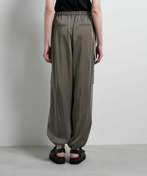 LANVIN en Bleu / ランバン オン ブルー その他パンツ | ヴィンテージサテンカーゴパンツ | 詳細16