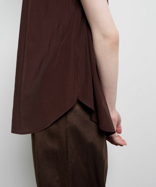 LANVIN en Bleu / ランバン オン ブルー シャツ・ブラウス | トリアセローンノースリフリルブラウス | 詳細8