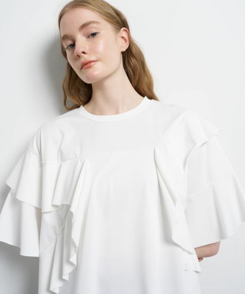 LANVIN en Bleu / ランバン オン ブルー Tシャツ | アシンメフリルカットソー | 詳細15