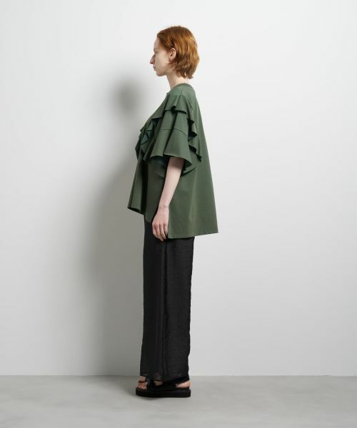 LANVIN en Bleu / ランバン オン ブルー Tシャツ | アシンメフリルカットソー | 詳細2