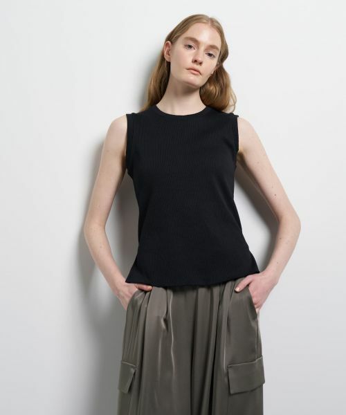 LANVIN en Bleu / ランバン オン ブルー Tシャツ | テレコタンクトップ（ブラック）