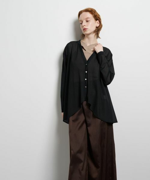 LANVIN en Bleu / ランバン オン ブルー カットソー | シアートリコットフレアカーデ（ブラック）