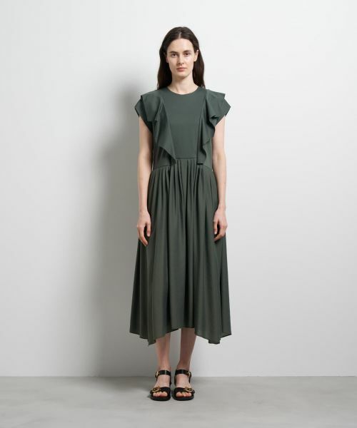 LANVIN en Bleu / ランバン オン ブルー ドレス | スクエアフリルコンビワンピース | 詳細1