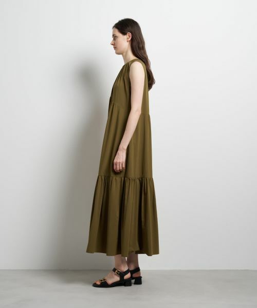 LANVIN en Bleu / ランバン オン ブルー ドレス | エアリータフタギャザーワンピース | 詳細2