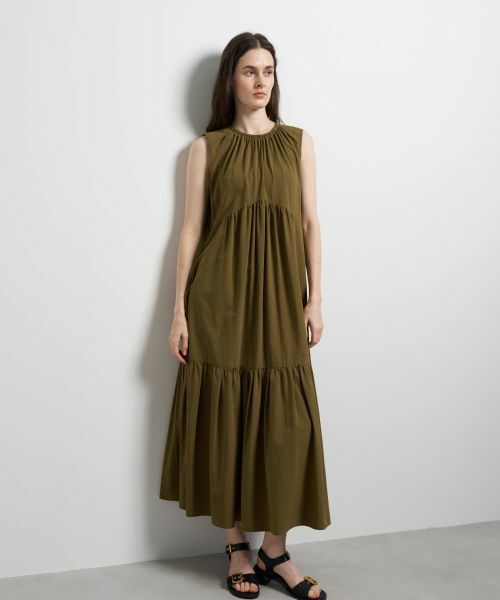 LANVIN en Bleu / ランバン オン ブルー ドレス | エアリータフタギャザーワンピース（カーキ）