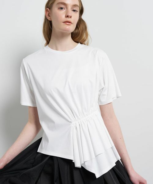 LANVIN en Bleu / ランバン オン ブルー Tシャツ | サイドギャザーフリルカットソー（オフホワイト）