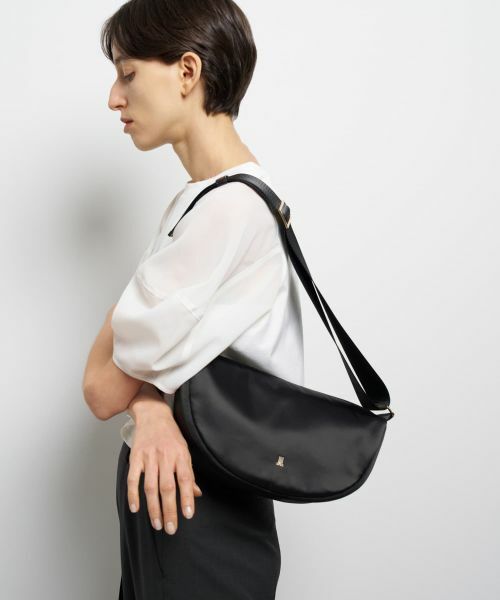 LANVIN en Bleu / ランバン オン ブルー その他小物 | ハーフムーンショルダーバッグ | 詳細3