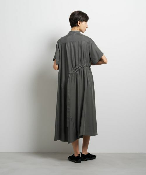 LANVIN en Bleu / ランバン オン ブルー ドレス | キュプラツイルドロストベルトワンピース | 詳細3