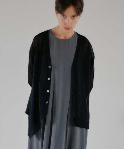 LANVIN en Bleu / ランバン オン ブルー カーディガン・ボレロ | シアーアシンメヘムカーディガン（ブラック）