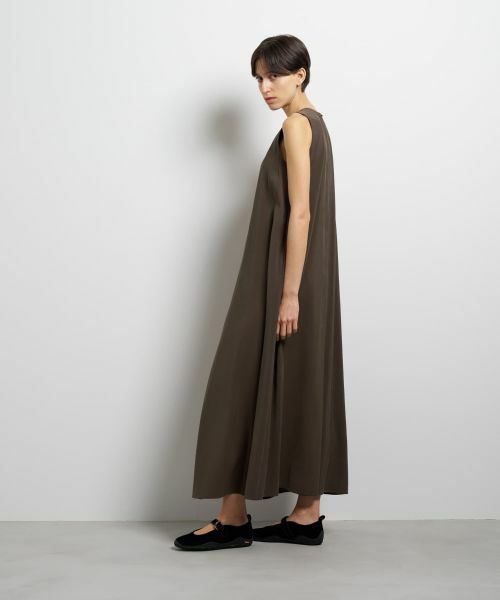 LANVIN en Bleu / ランバン オン ブルー ドレス | フィブリルレーヨンフレアワンピース | 詳細9