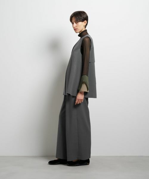 LANVIN en Bleu / ランバン オン ブルー シャツ・ブラウス | ドライポリエステルバックオープンベスト | 詳細2