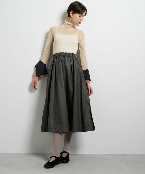 LANVIN en Bleu / ランバン オン ブルー Tシャツ | フレアカフスコンビカットソー | 詳細4