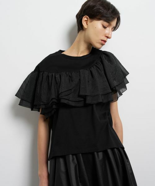 LANVIN en Bleu / ランバン オン ブルー Tシャツ | フリルコンビカットソー（ブラック）