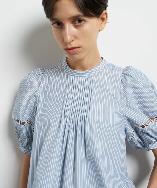 LANVIN en Bleu / ランバン オン ブルー シャツ・ブラウス | ロゴテープスタンドカラーブラウス（ブルー系）
