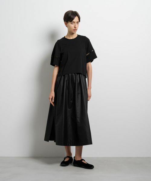 LANVIN en Bleu / ランバン オン ブルー Tシャツ | ロゴレーステープカットソー | 詳細1