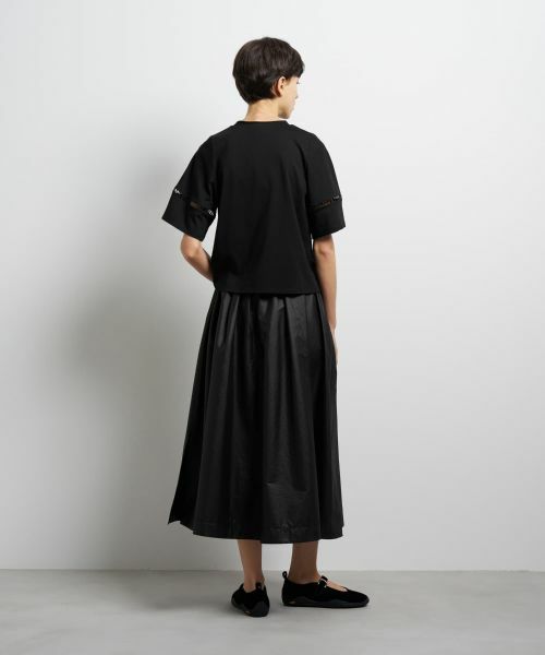 LANVIN en Bleu / ランバン オン ブルー Tシャツ | ロゴレーステープカットソー | 詳細3