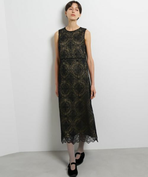 LANVIN en Bleu / ランバン オン ブルー ドレス | ラインフラワーレースワンピ（ブラック）