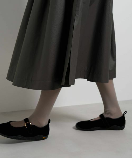 LANVIN en Bleu / ランバン オン ブルー ロング・マキシ丈スカート | タックフレアスカート | 詳細8
