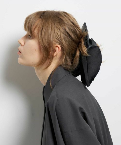 LANVIN en Bleu / ランバン オン ブルー その他小物 | テクスチャーミックススクエアシュシュ | 詳細2