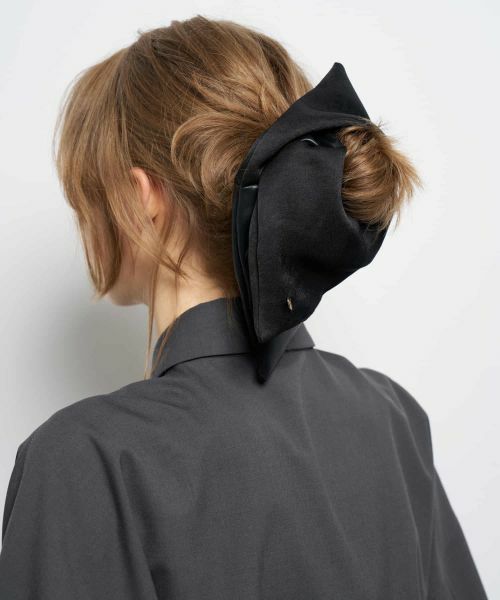 LANVIN en Bleu / ランバン オン ブルー その他小物 | テクスチャーミックススクエアシュシュ | 詳細3