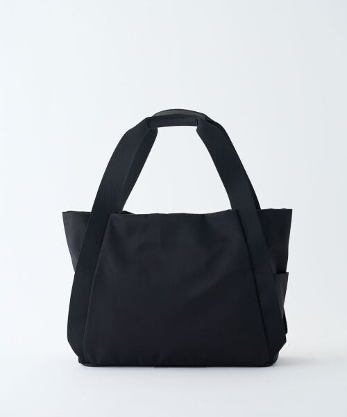 LAQUOH / ラクーオ トートバッグ | ミニマルナイロン　トートL（ブラック）
