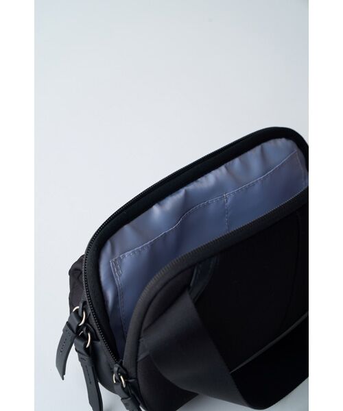 LAQUOH / ラクーオ ショルダーバッグ | エンボスボンディング2WAYショルダー | 詳細3