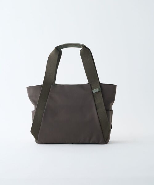 LAQUOH / ラクーオ トートバッグ | ミニマルナイロン　トートM（カーキ）