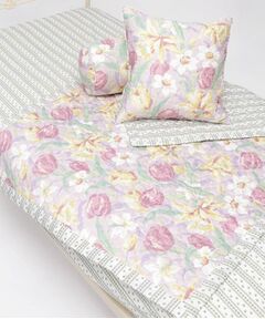 LAURA ASHLEY / ローラ アシュレイ インテリア・インテリア雑貨 | 【70周年セレブレーティングプリント】チューリップス柄　キルトマルチカバー　140×100cm
