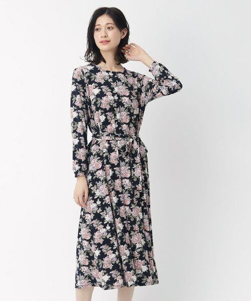 LAURA ASHLEY / ローラ アシュレイ ロング・マキシ丈ワンピース | 【人気柄！WEB限定デザイン／洗える／ジャージ素材／同柄アイテムあり】リディア柄ワンピース | 詳細1