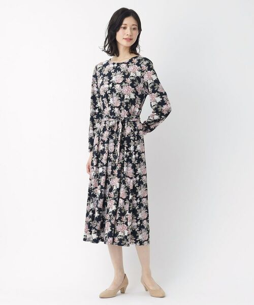 LAURA ASHLEY / ローラ アシュレイ ロング・マキシ丈ワンピース | 【人気柄！WEB限定デザイン／洗える／ジャージ素材／同柄アイテムあり】リディア柄ワンピース | 詳細4