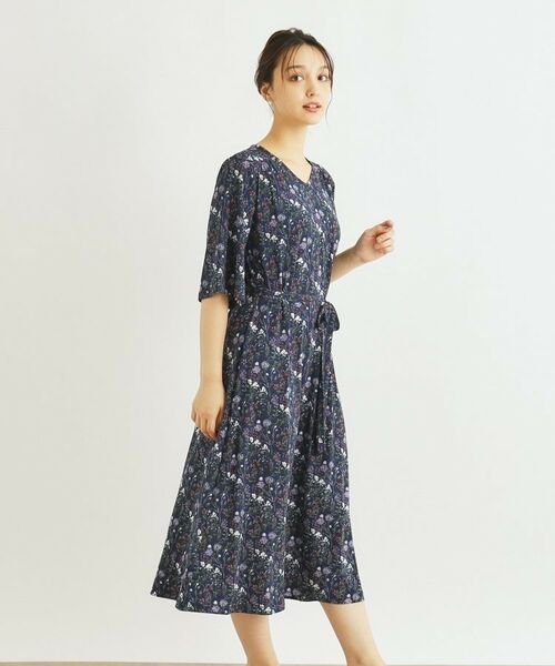 LAURA ASHLEY / ローラ アシュレイ ロング・マキシ丈ワンピース | 【WEB限定／洗える／ジャージ素材】ワイルドメドウ柄ワンピース | 詳細12