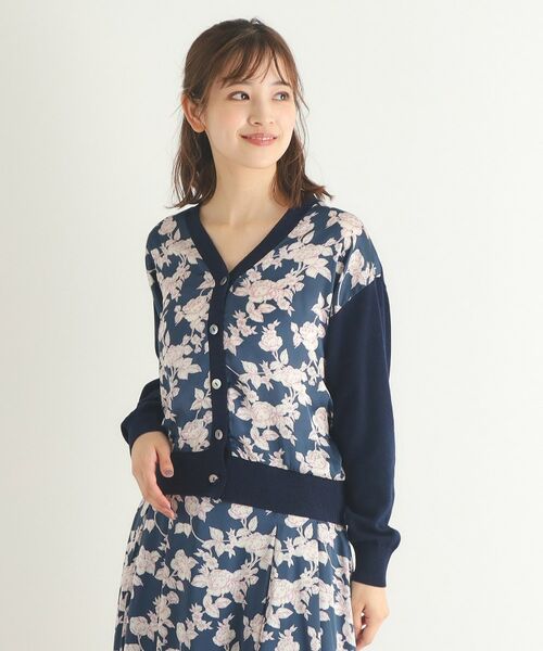 LAURA ASHLEY / ローラ アシュレイ カーディガン・ボレロ | 【Lサイズあり／3colors／同柄アイテムあり】ポリントン ローゼズ柄 パネルニットカーディガン | 詳細9