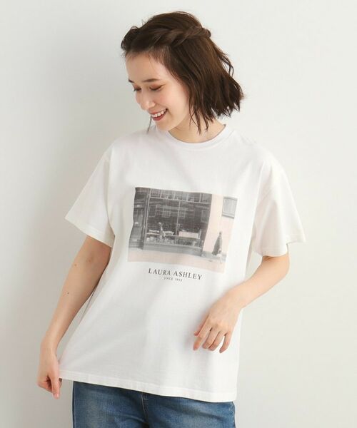 LAURA ASHLEY / ローラ アシュレイ Tシャツ | Laura Ashley フォト Tシャツ 【第一号店】 | 詳細1