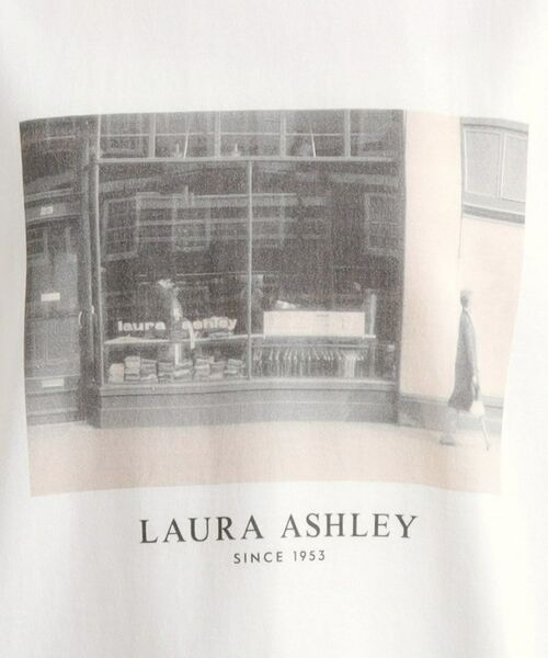 LAURA ASHLEY / ローラ アシュレイ Tシャツ | 【大人気！日本製/Laura Ashley ヒストリーフォト】 第一号店 フォトTシャツ | 詳細4