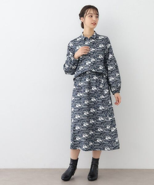 LAURA ASHLEY / ローラ アシュレイ セットアップ | 【WEB限定／M-LL3サイズ/コットン100％／上下セット／袖口ゴムで袖丈調節可】スワンズ柄 セットアップ | 詳細1