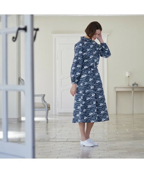 LAURA ASHLEY / ローラ アシュレイ セットアップ | 【WEB限定／M-LL3サイズ/コットン100％／上下セット／袖口ゴムで袖丈調節可】スワンズ柄 セットアップ | 詳細22