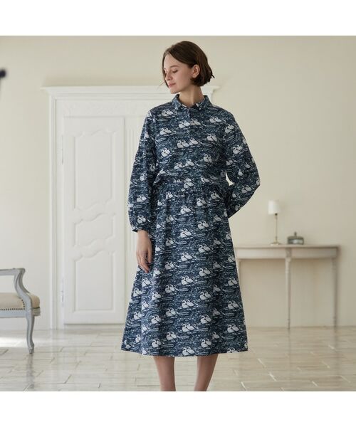 LAURA ASHLEY/ローラ アシュレイ 【WEB限定/M-LL3サイズ/コットン100%/上下セット/袖口ゴムで袖丈調節可】スワンズ柄 セットアップ ネイビー(194) 38(M) LAURA ASHLEY/ローラ アシュレイ 【WEB限定/M-LL3サイズ/コットン100%/上下セット/袖口ゴムで袖丈調節可】スワンズ柄 セットアップ ネイビー(194) 38(M)