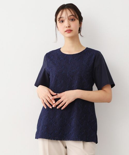 LAURA ASHLEY/ローラ アシュレイ 【人気デザインがアップデート!洗える】身頃レースTシャツ ネイビー(094) 38(M) LAURA ASHLEY/ローラ アシュレイ 【人気デザインがアップデート!洗える】身頃レースTシャツ ネイビー(094) 38(M)