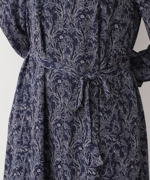 LAURA ASHLEY / ローラ アシュレイ ロング・マキシ丈ワンピース | 【ウエストリボン付き】ナンテール柄 シフォンワンピース | 詳細16