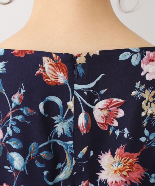 LAURA ASHLEY / ローラ アシュレイ ロング・マキシ丈ワンピース | 【洗える／同柄アイテムあり】ローザリンド柄 シフォンワンピース | 詳細13