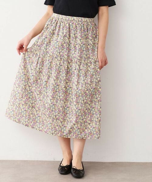 LAURA ASHLEY/ローラ アシュレイ 【洗える/コットン100%/同柄アイテムあり】アマイア ディッツィー柄 スカート イエロー(131) 40(L) LAURA ASHLEY/ローラ アシュレイ 【洗える/コットン100%/同柄アイテムあり】アマイア ディッツィー柄 スカート イエロー(131) 40(L)